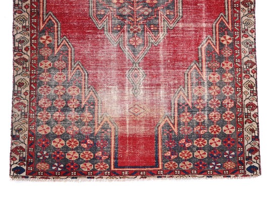 4x6 Handmade Turkish Vintage Tribal Rug | Zig-Zag Shield in Berry-field Blush | Boho Rug, Antique Anatolian Rug | SHR477 | From 1970